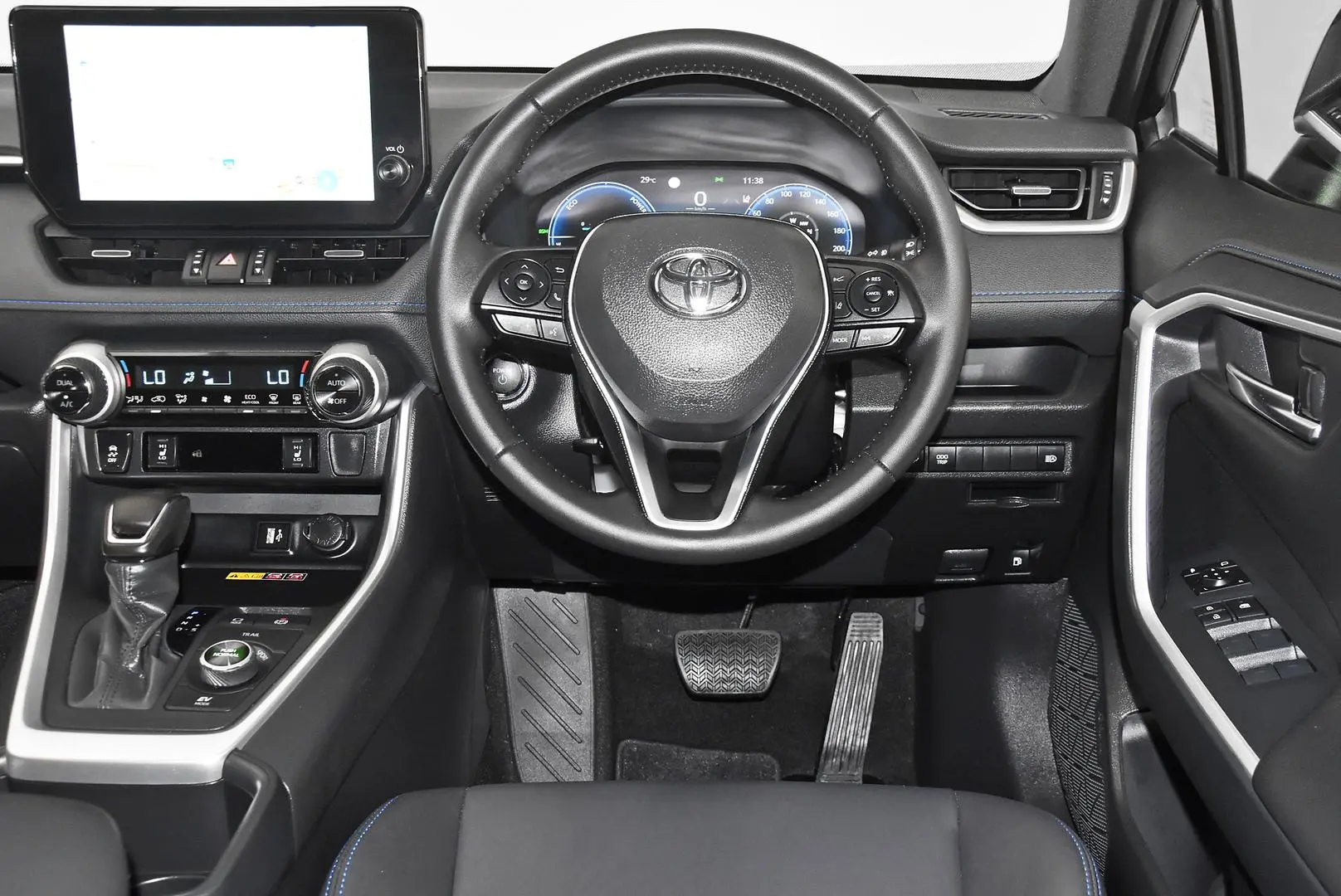 2025 Toyota RAV4 Gallery Image 15