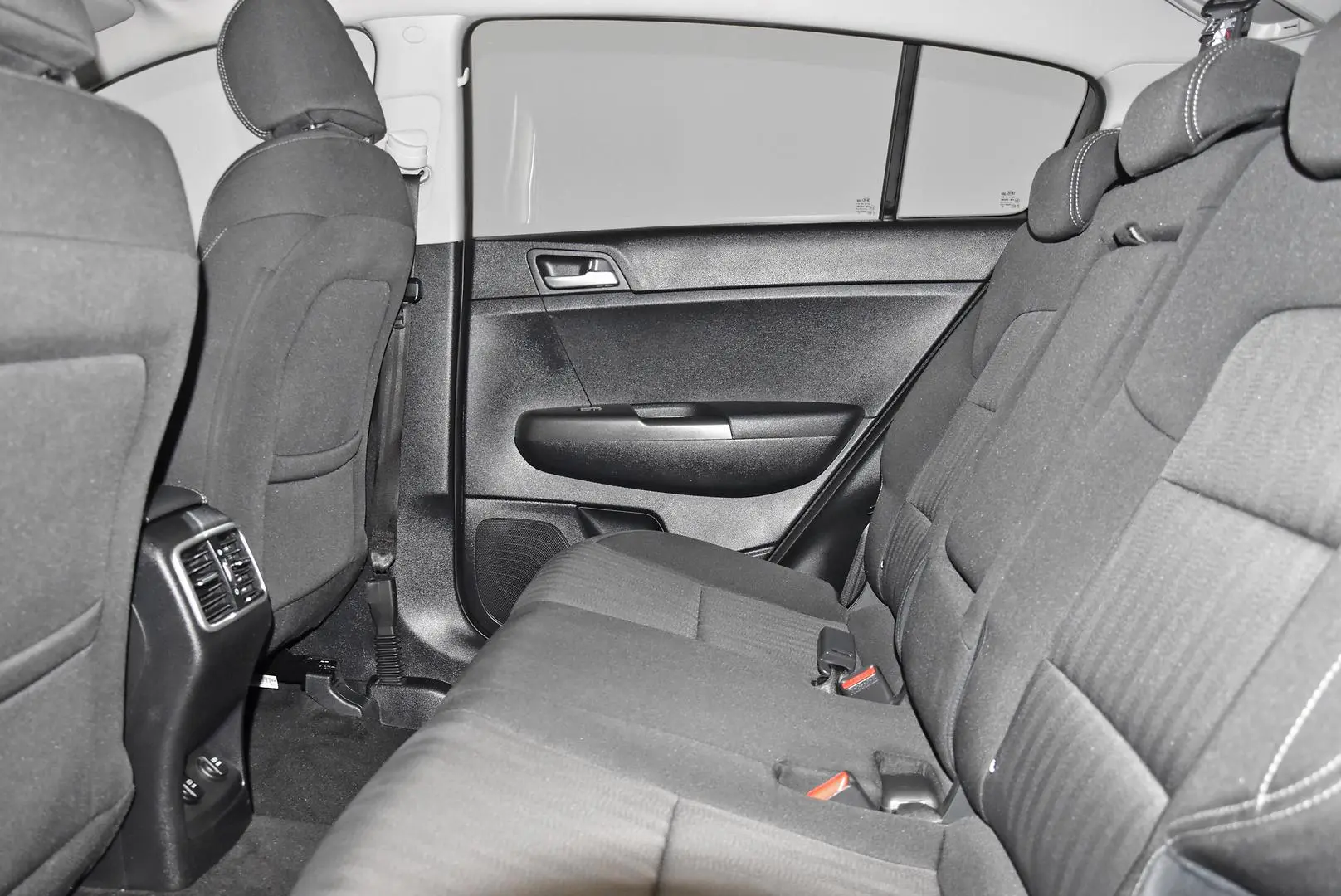 2019 Kia Sportage Gallery Image 18