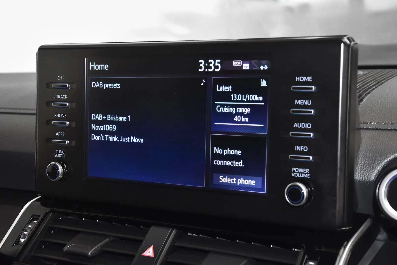 2022 Toyota Landcruiser Gallery Image 10