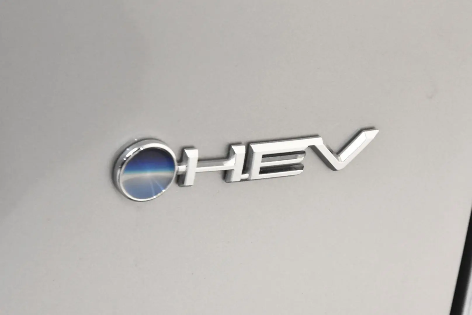 2024 Toyota RAV4 Gallery Image 8