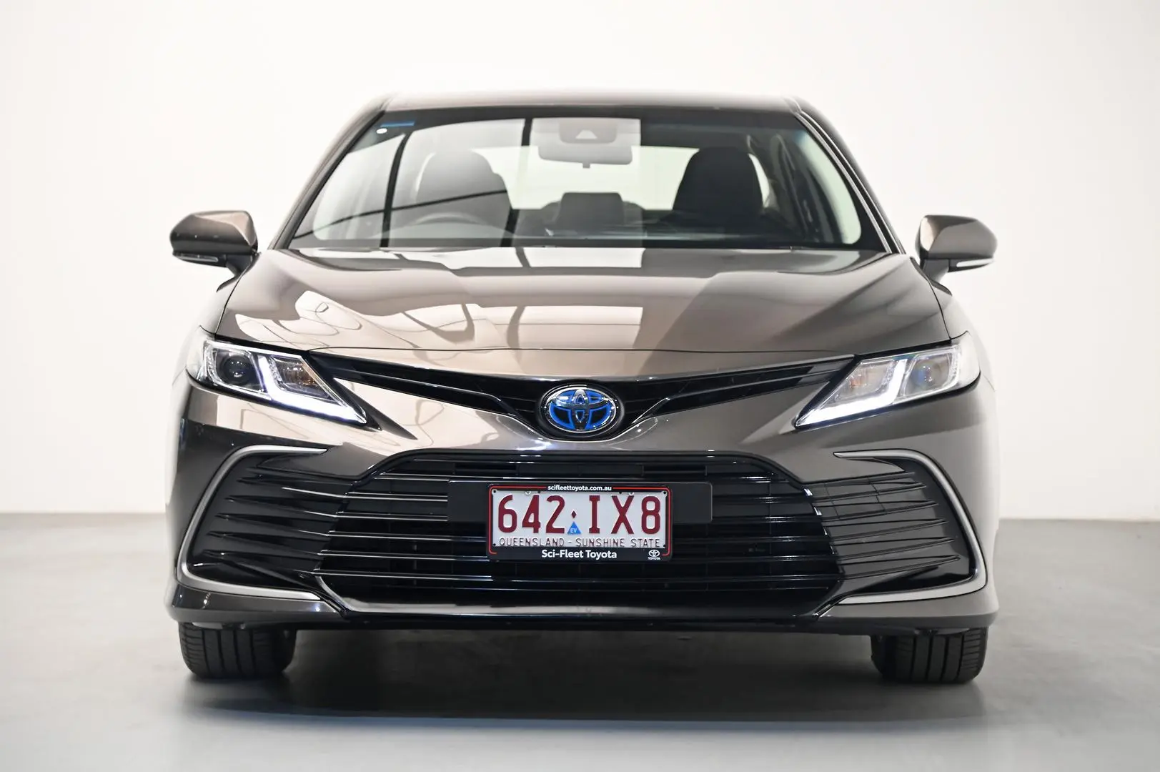 2024 Toyota Camry Image 2