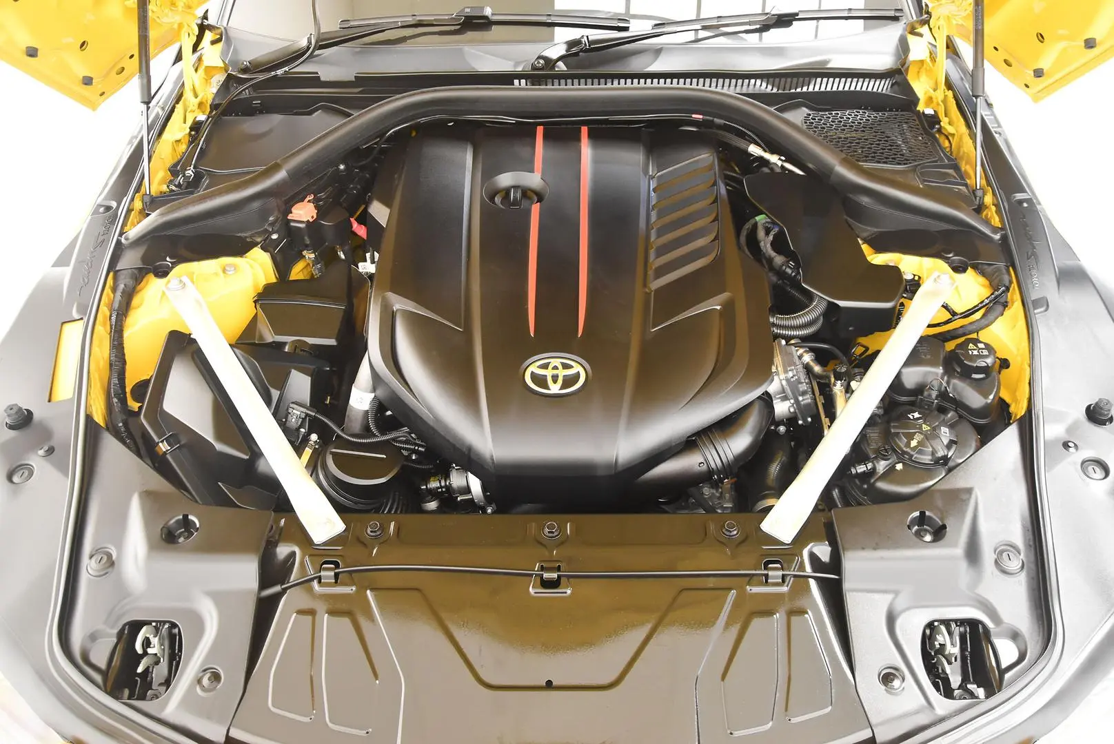 2023 Toyota Supra Gallery Image 21