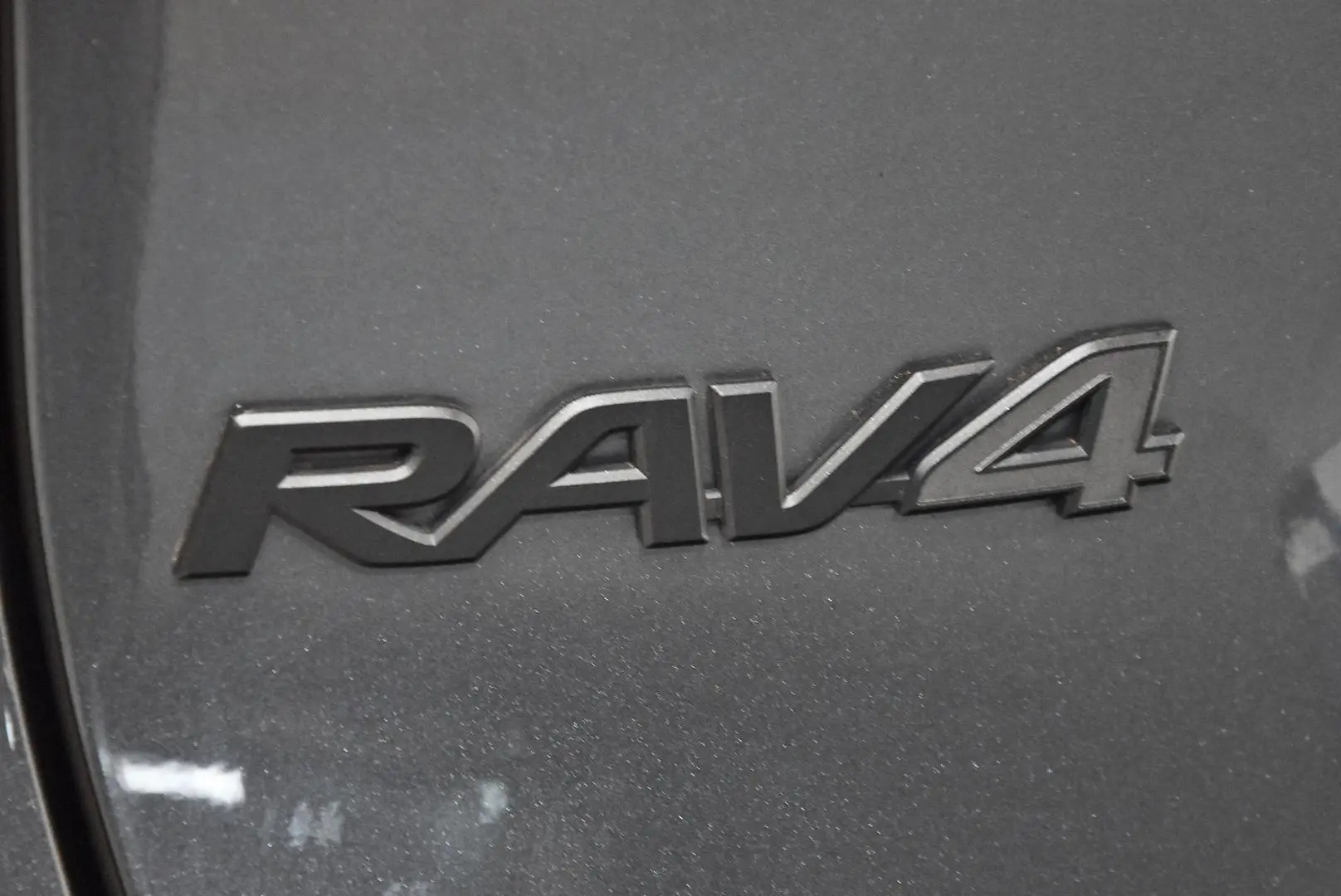 2022 Toyota RAV4 Gallery Image 7