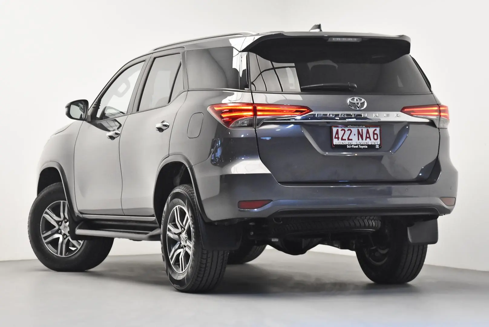 2023 Toyota Fortuner Gallery Image 5