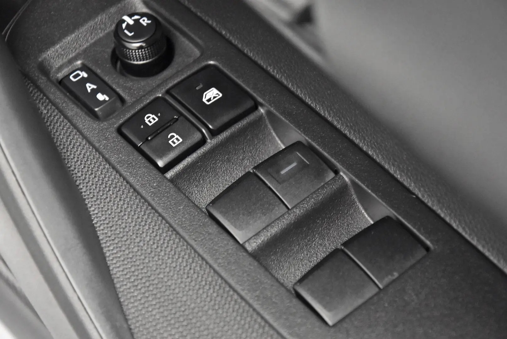 2024 Toyota Corolla Gallery Image 10