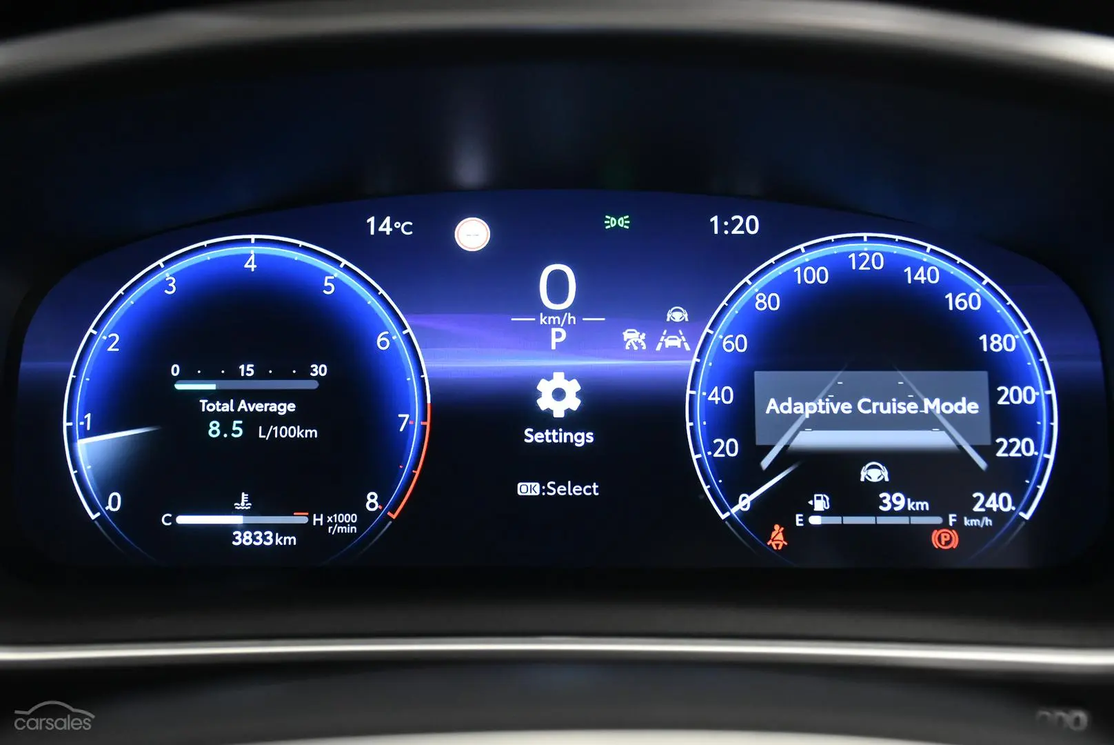 2022 Toyota Corolla Cross Gallery Image 11
