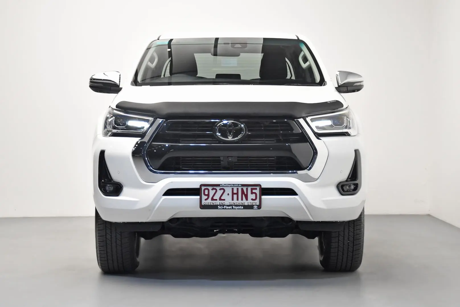 2023 Toyota Hilux Gallery Image 2