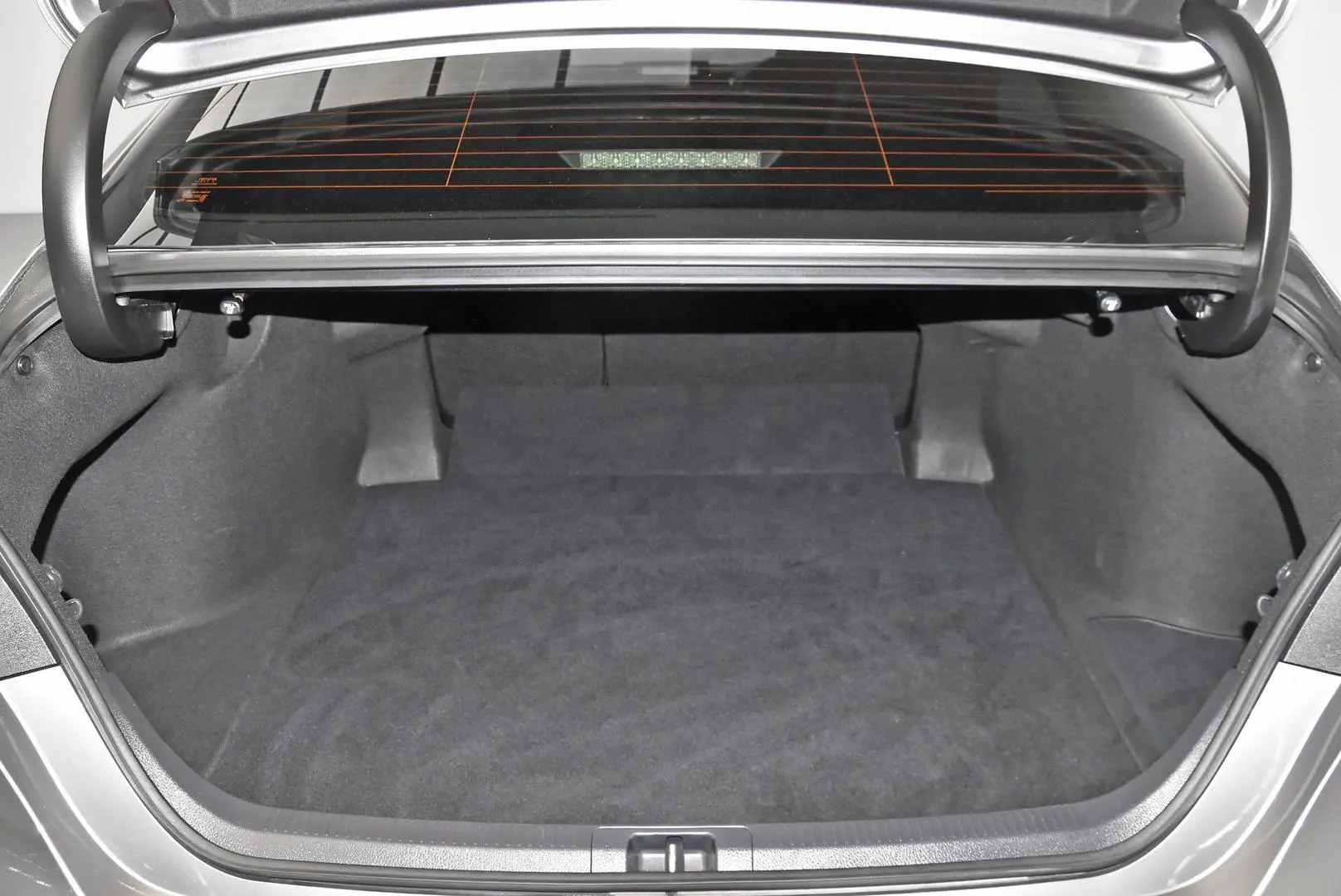 2024 Toyota Camry Gallery Image 20