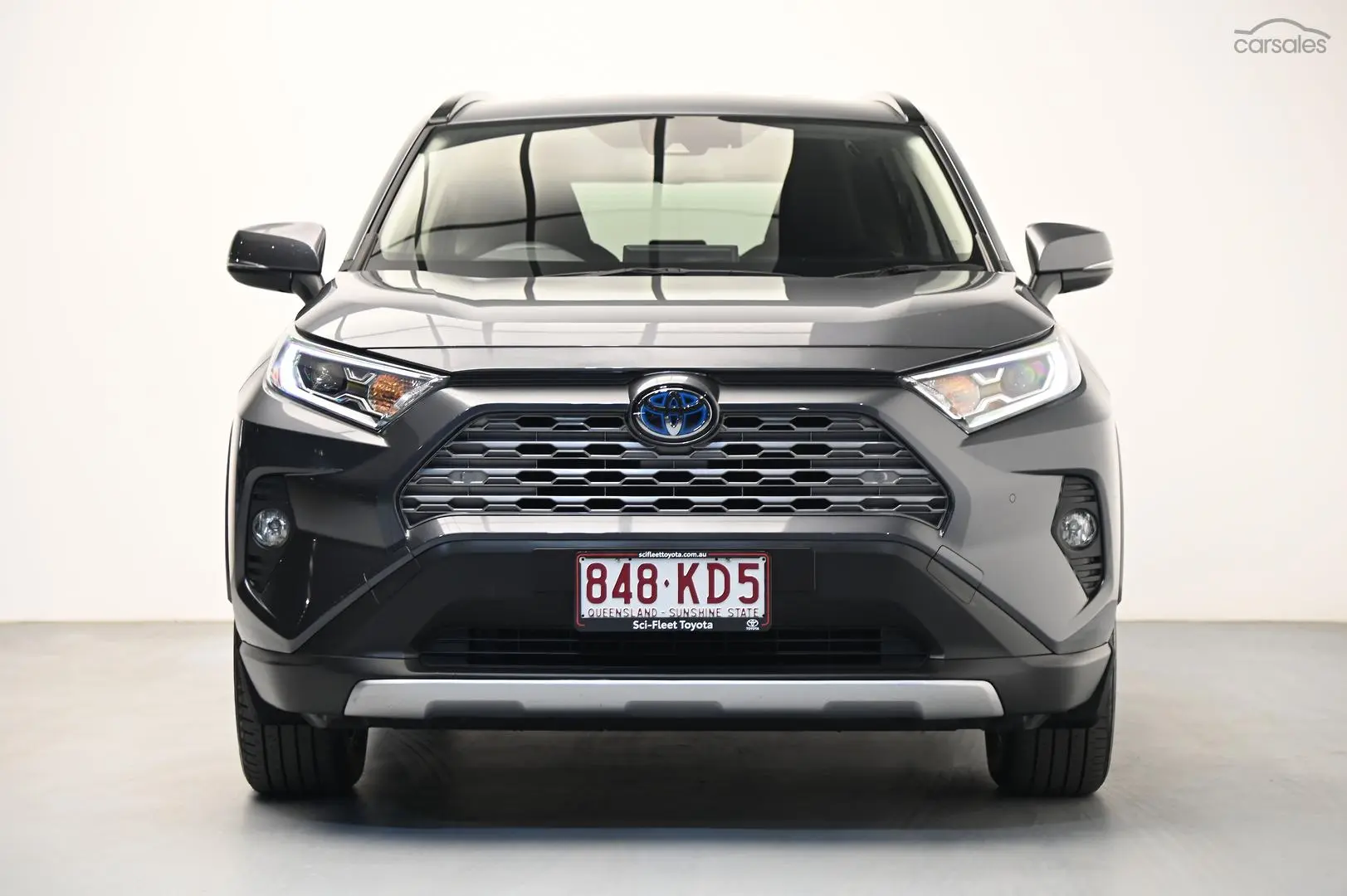 2020 Toyota RAV4 Image 2