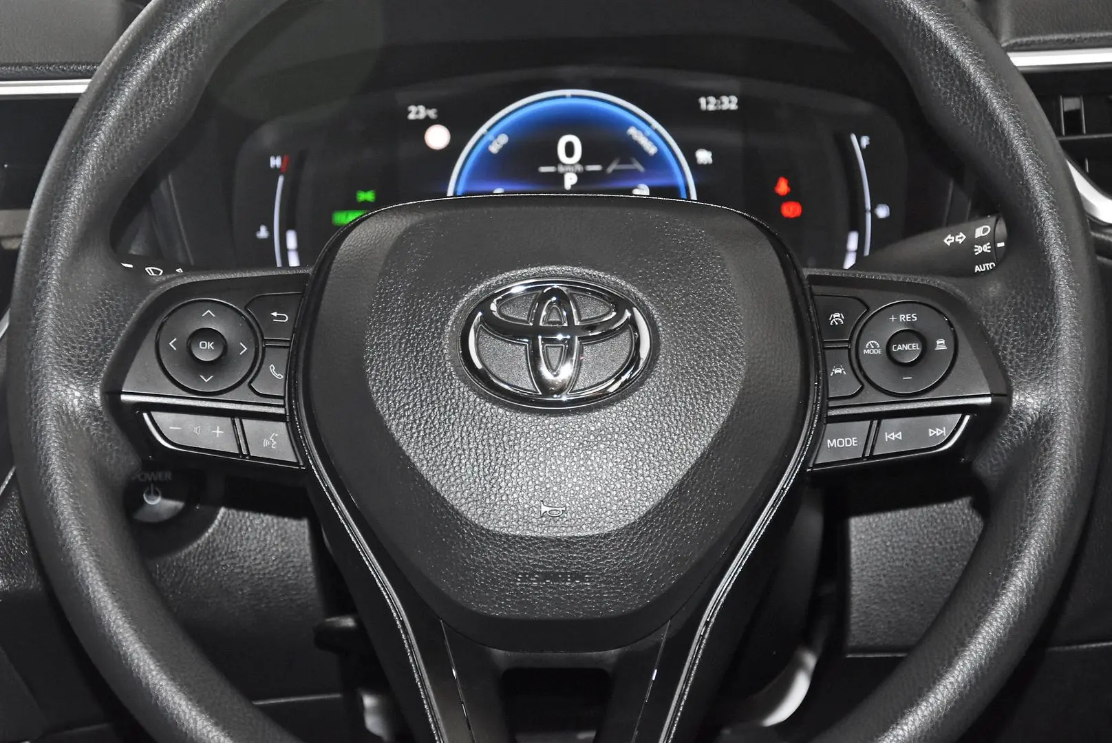2024 Toyota Corolla Cross Gallery Image 16