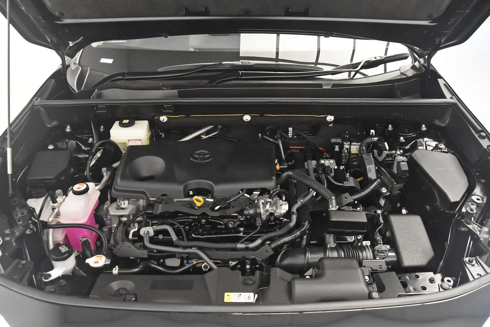 2024 Toyota RAV4 Gallery Image 20