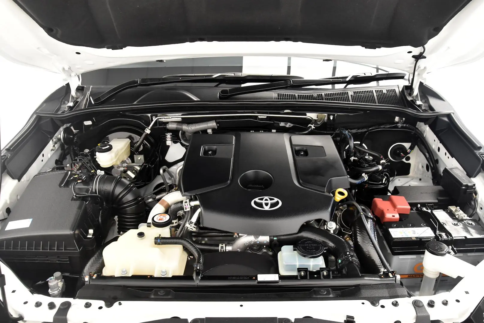 2025 Toyota Fortuner Gallery Image 21