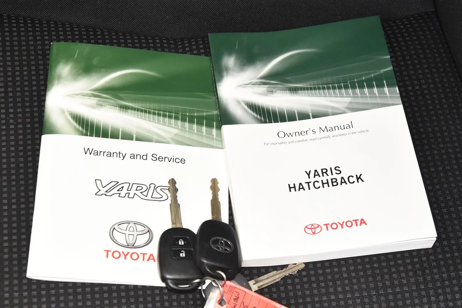 2016 Toyota Yaris Gallery Image 19