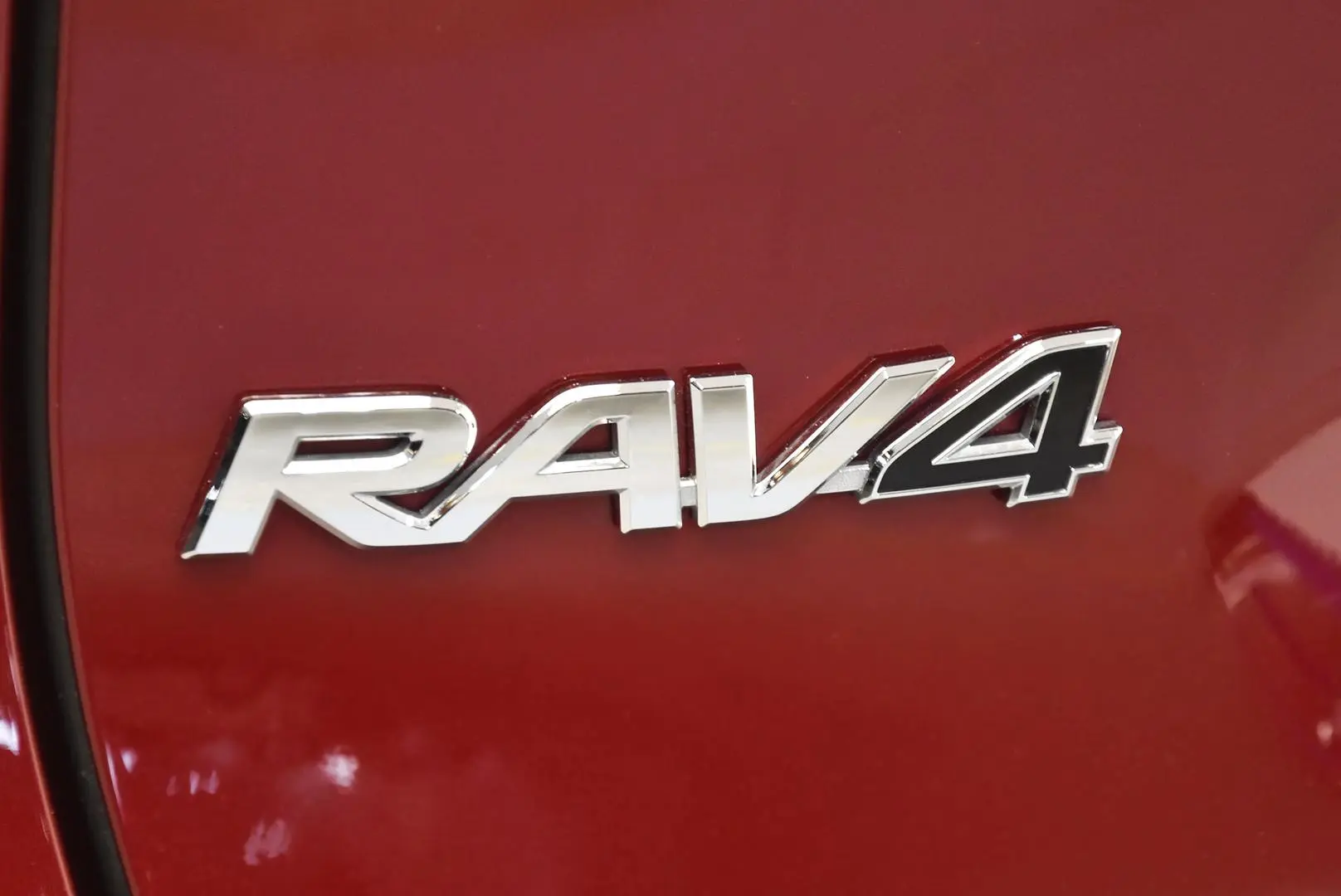 2022 Toyota RAV4 Gallery Image 7