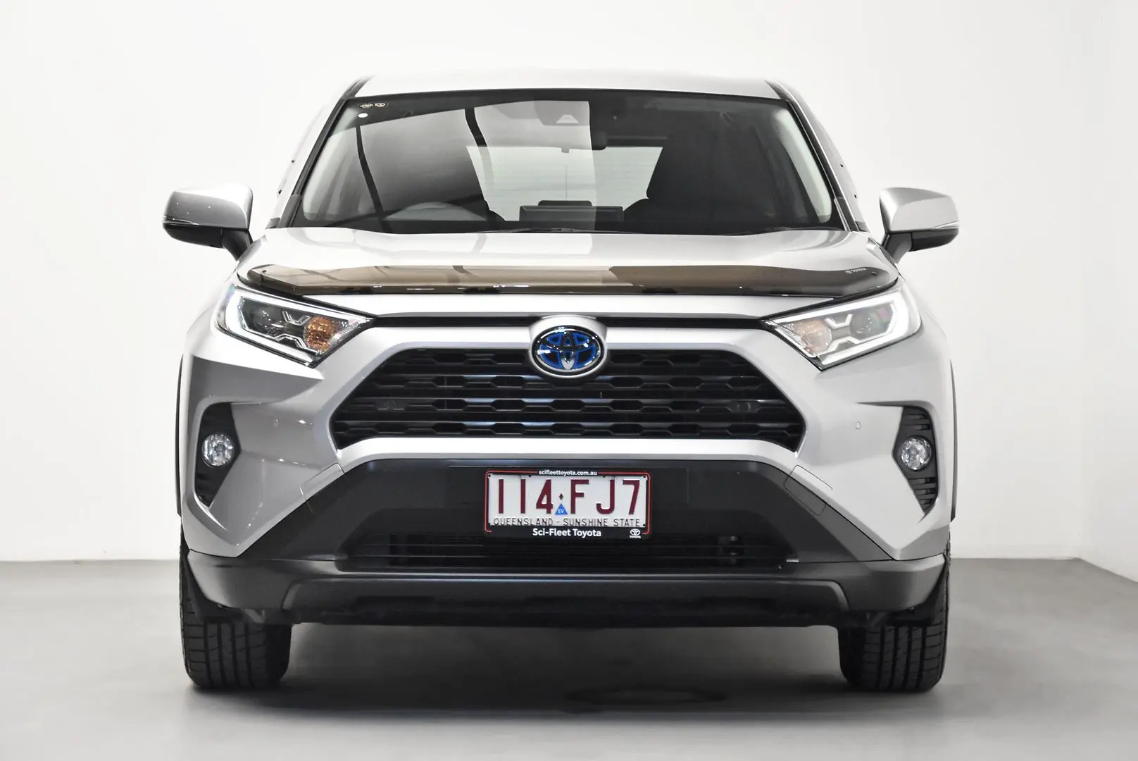 2020 Toyota RAV4 Gallery Image 2