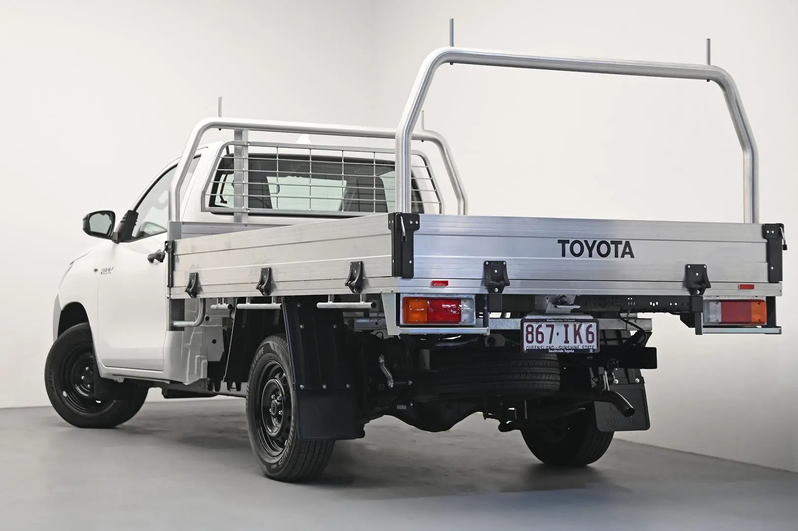 2023 Toyota Hilux Gallery Image 5