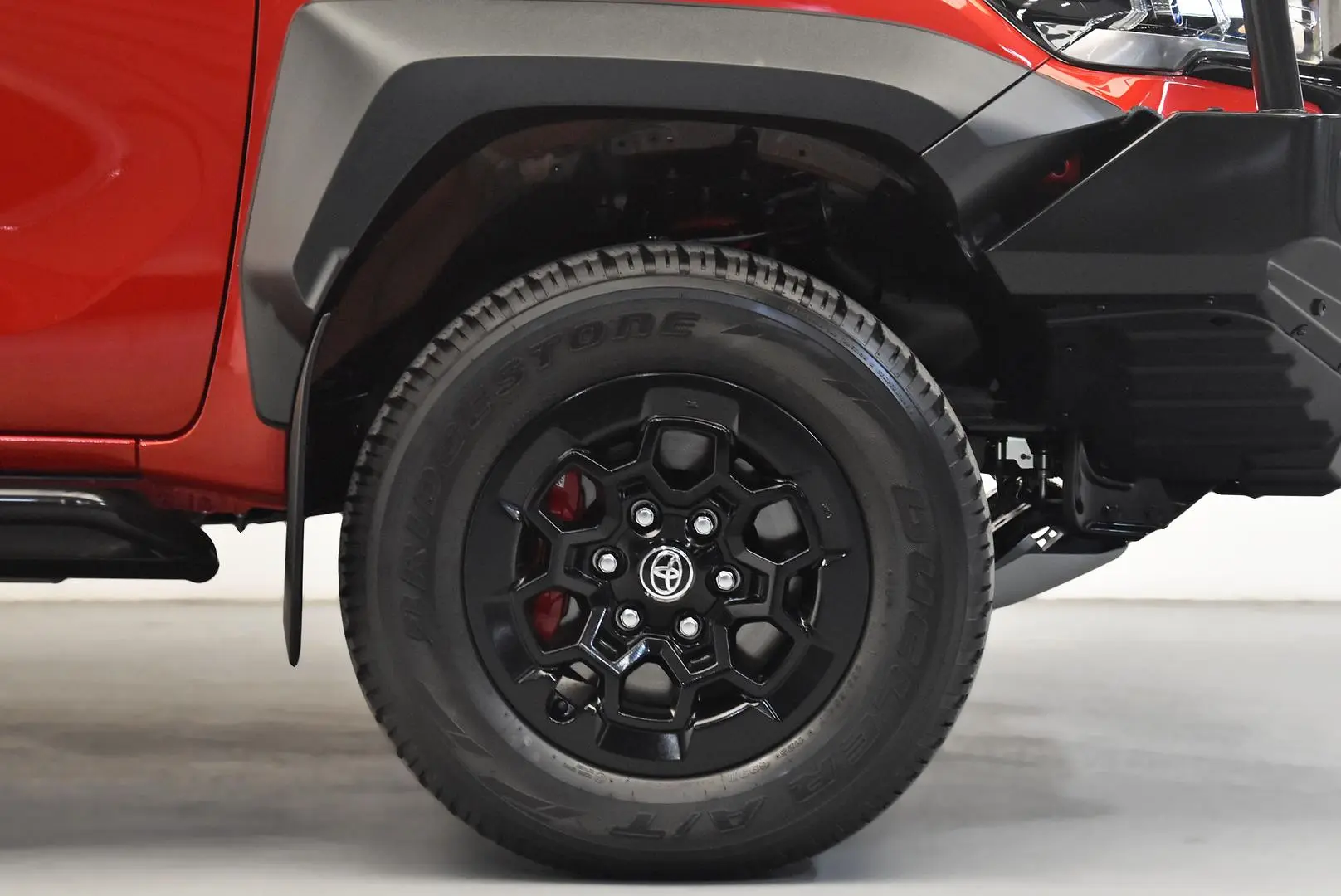 2024 Toyota Hilux Gallery Image 22