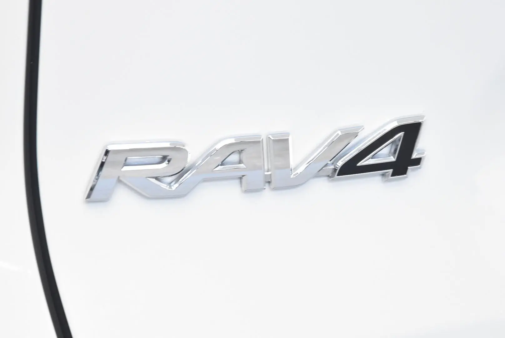 2023 Toyota RAV4 Gallery Image 7