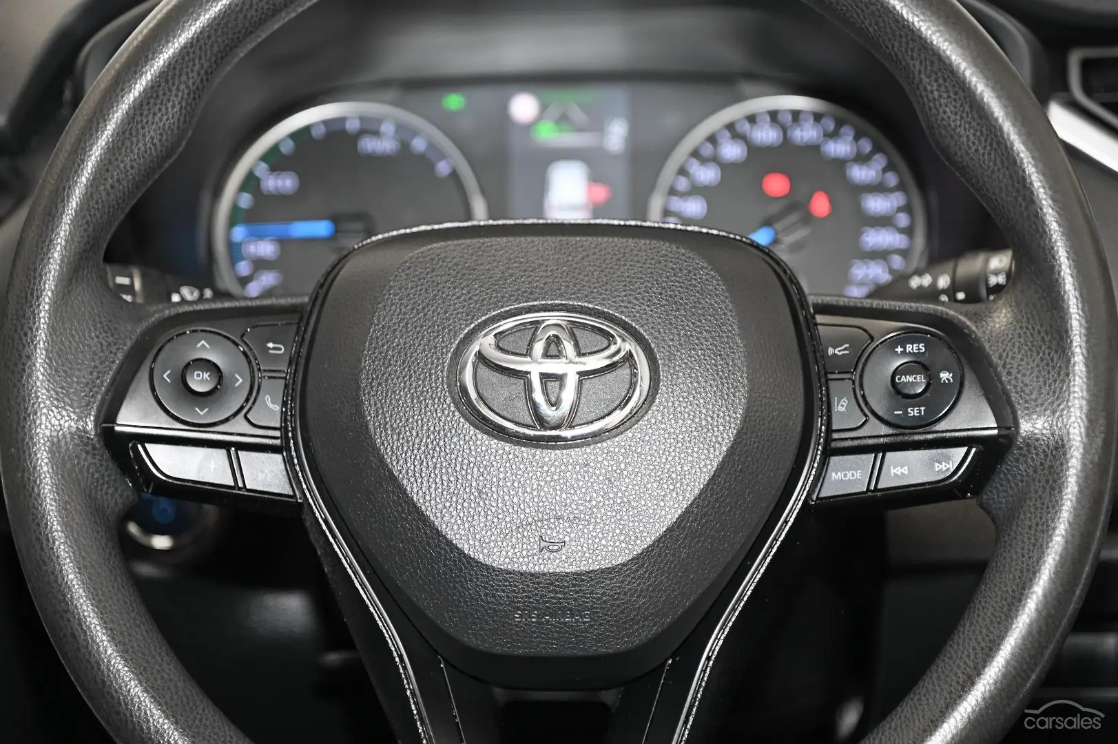 2020 Toyota RAV4 Image 16