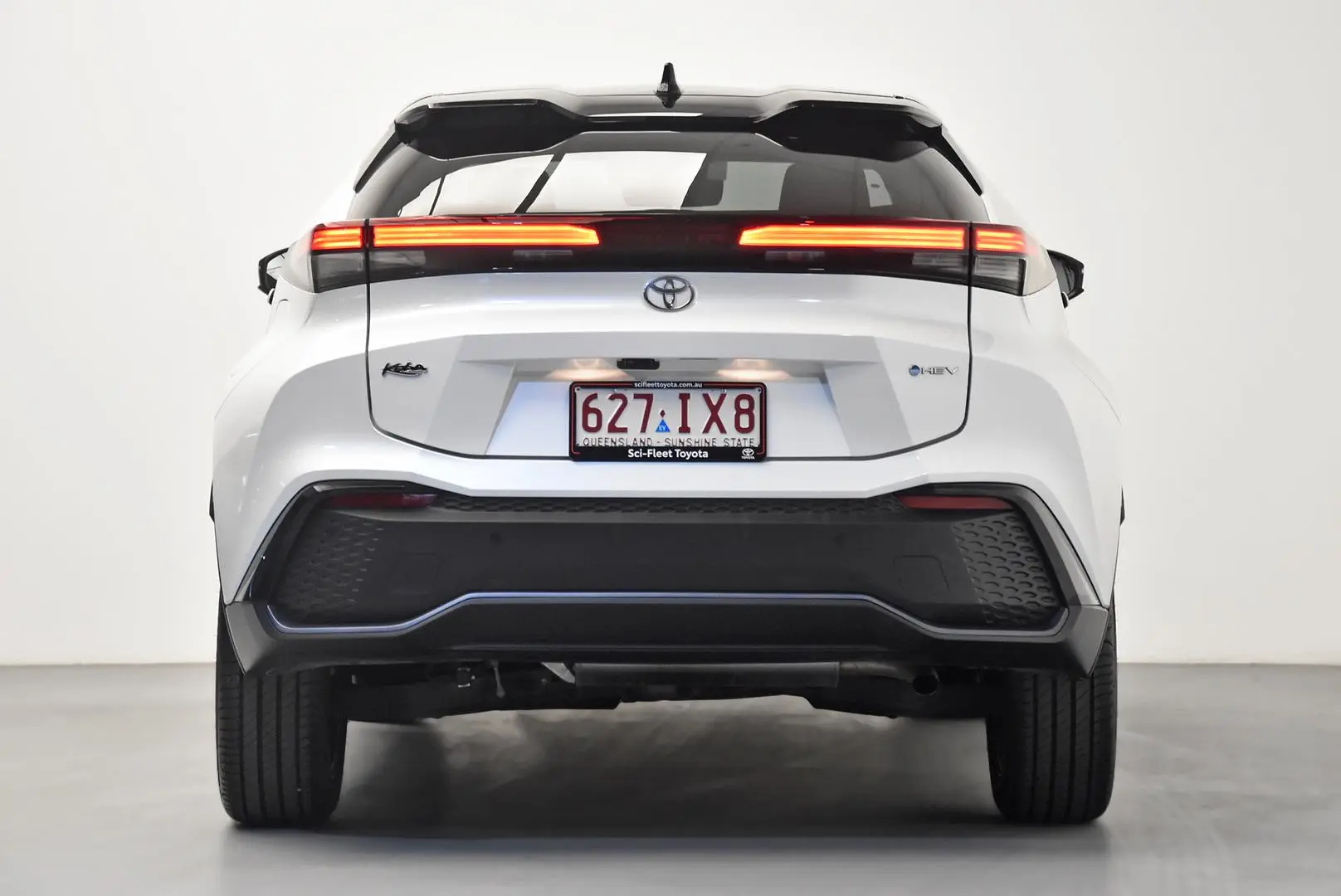 2023 Toyota C-HR Gallery Image 6