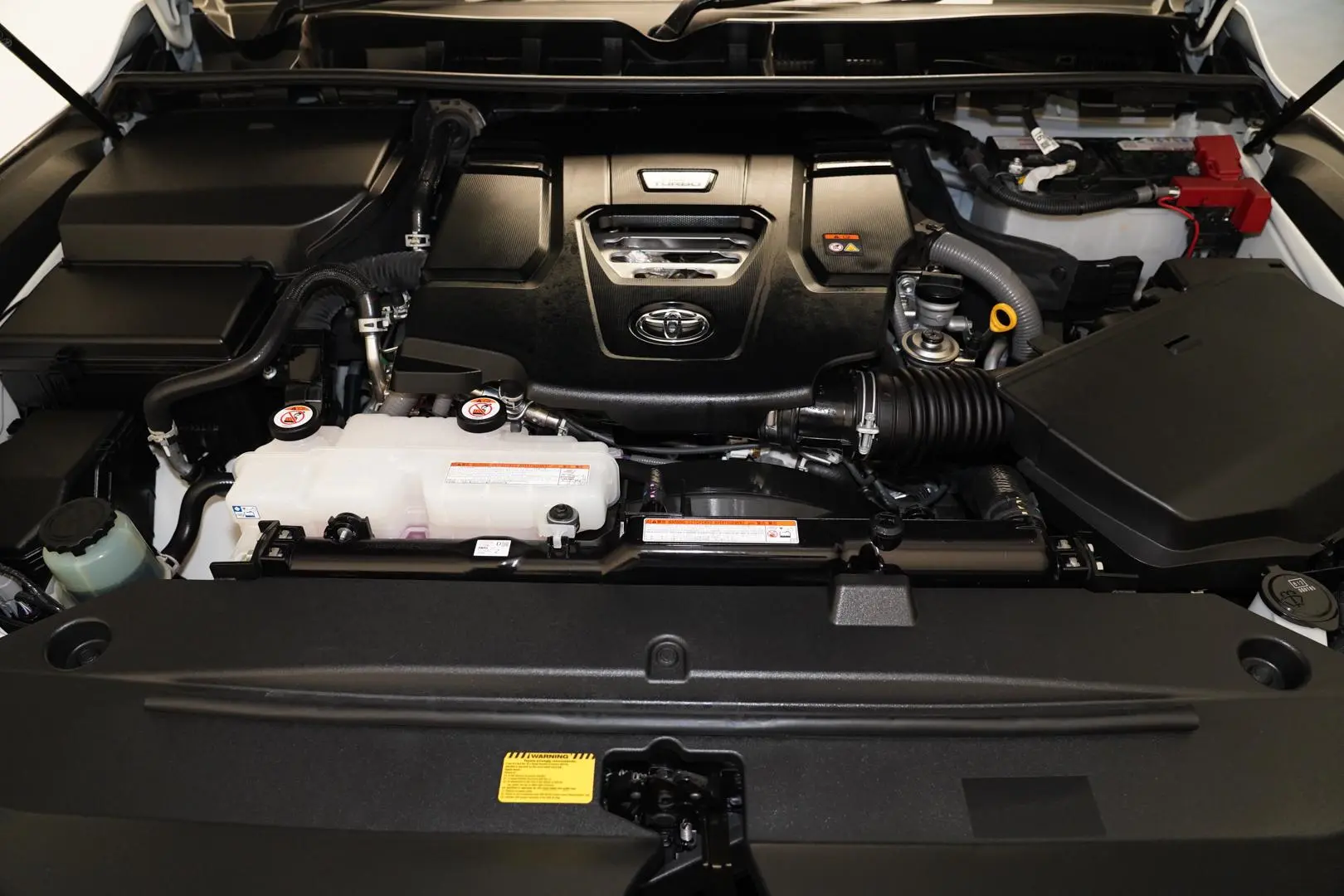 2024 Toyota Landcruiser Gallery Image 22