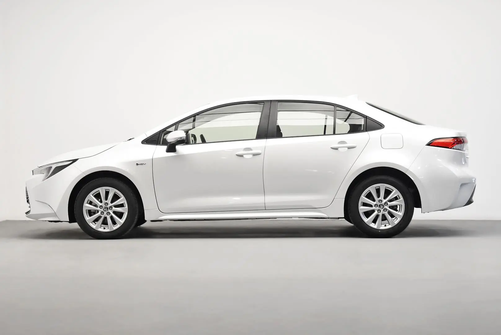 2024 Toyota Corolla Gallery Image 4