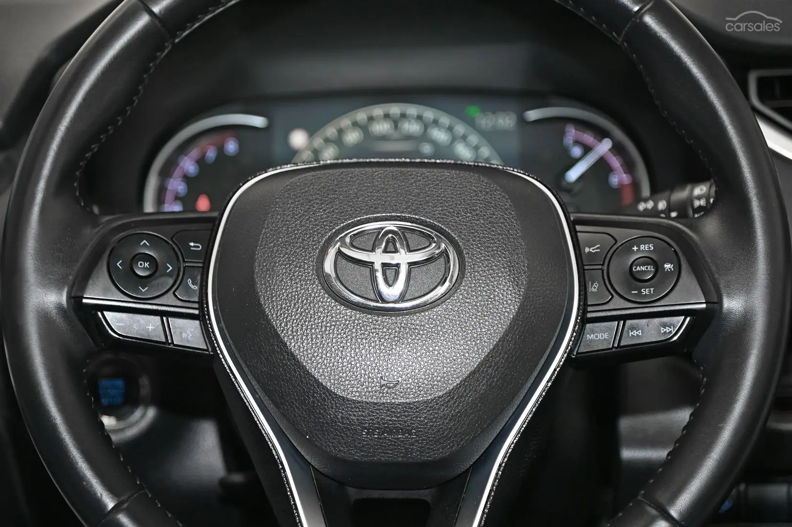 2020 Toyota RAV4 Image 15