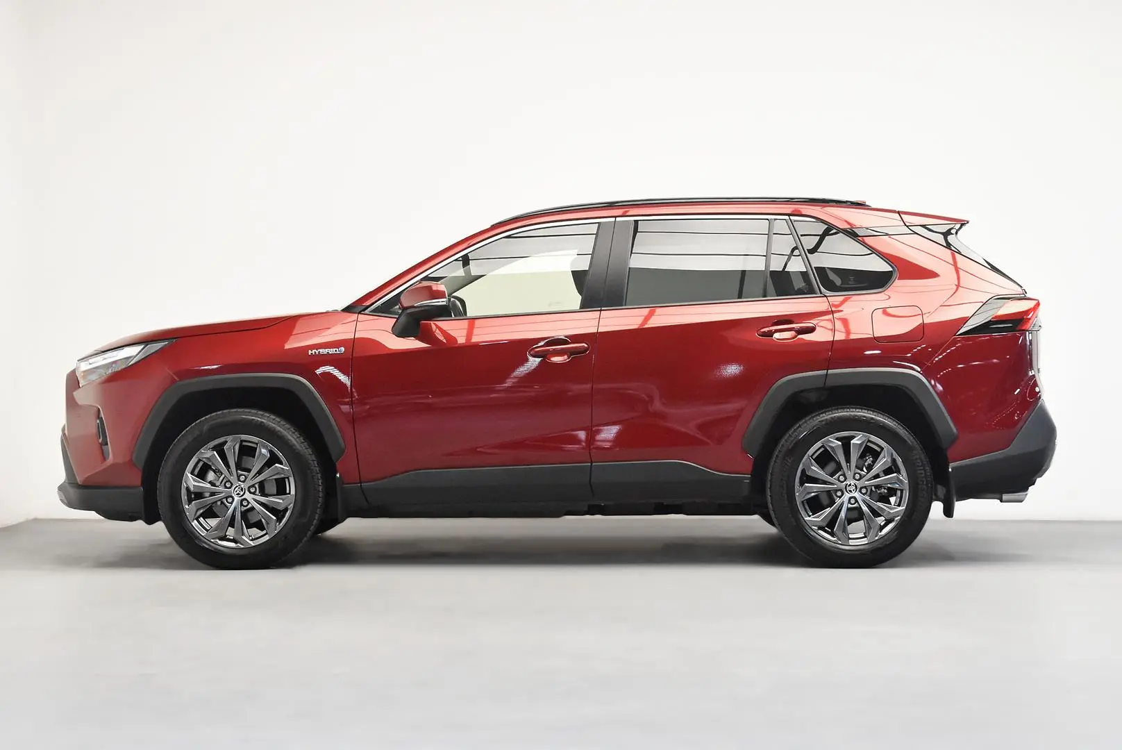 2024 Toyota RAV4 Gallery Image 4