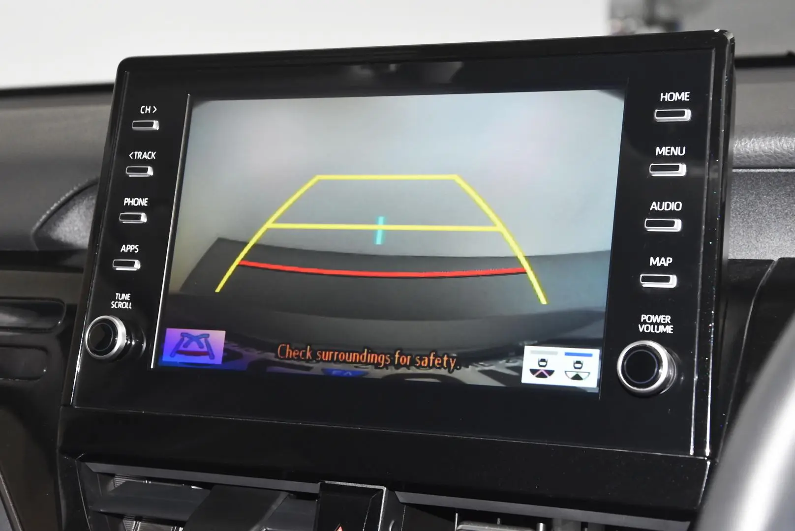 2022 Toyota Camry Gallery Image 12