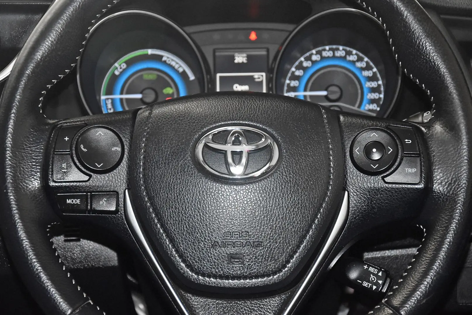 2018 Toyota Corolla Gallery Image 16