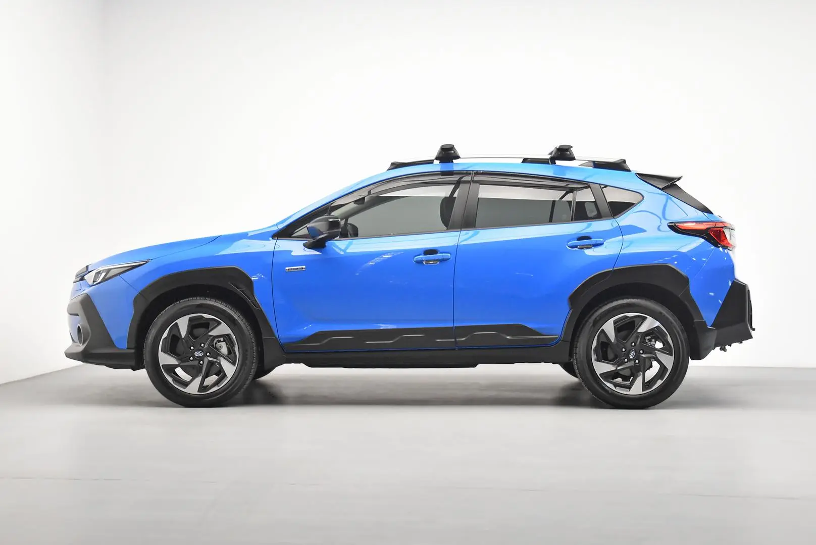 2024 Subaru Crosstrek Gallery Image 4