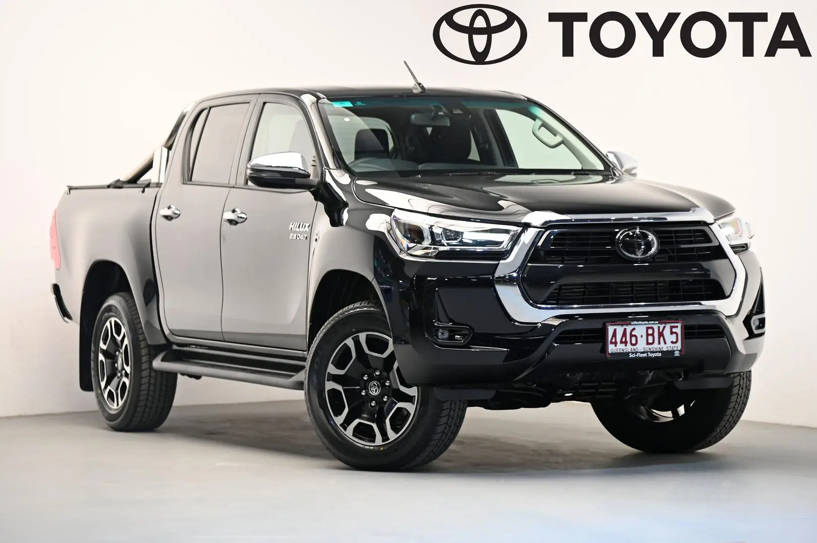 2021 Toyota Hilux Image 1