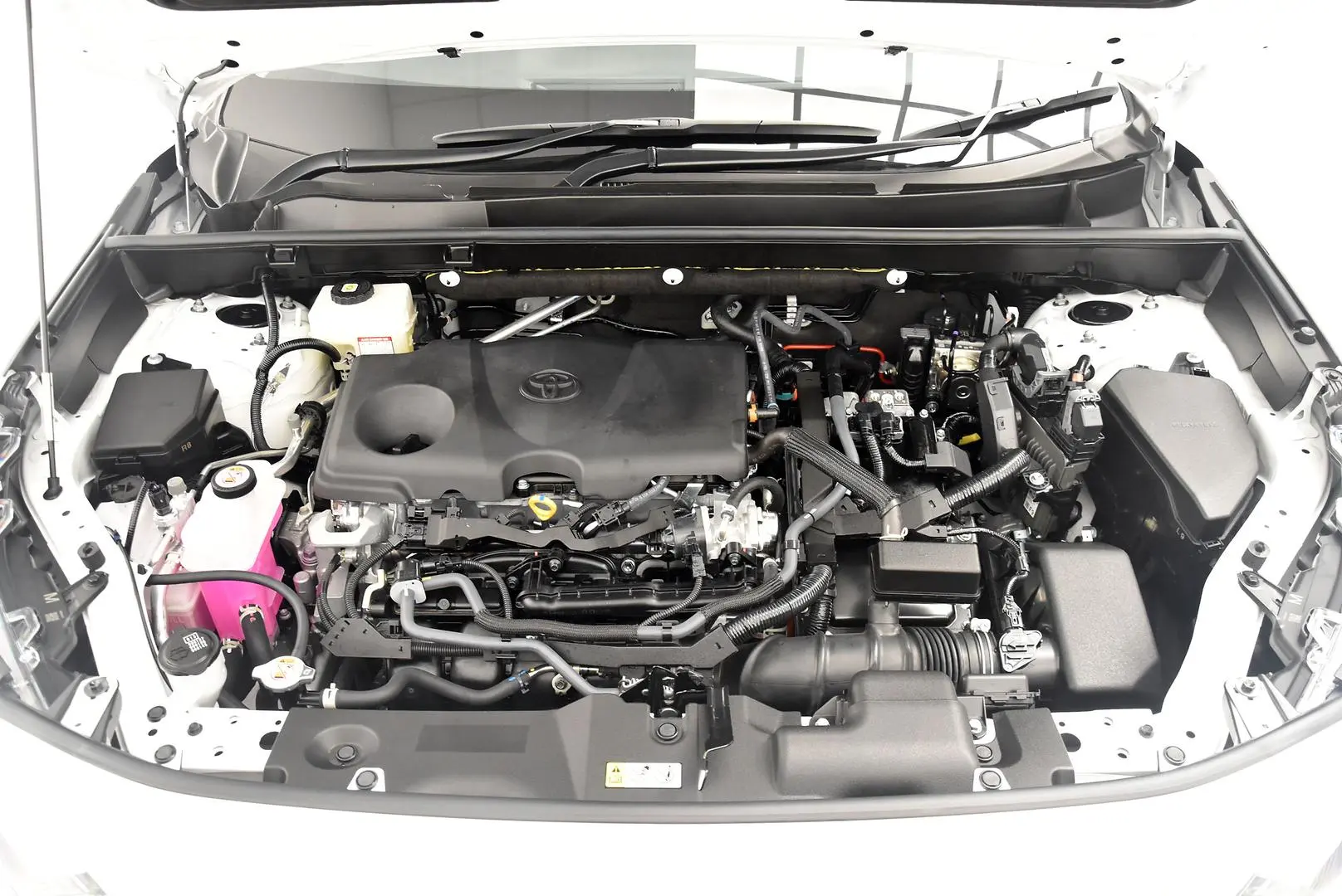 2024 Toyota RAV4 Gallery Image 22
