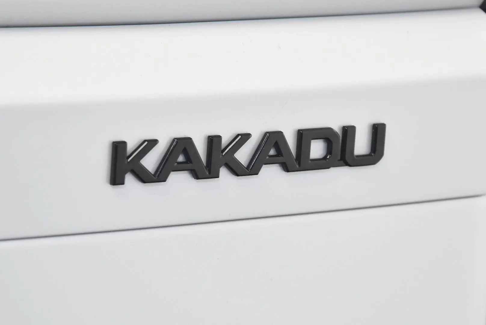 2024 Toyota Landcruiser Prado Gallery Image 8