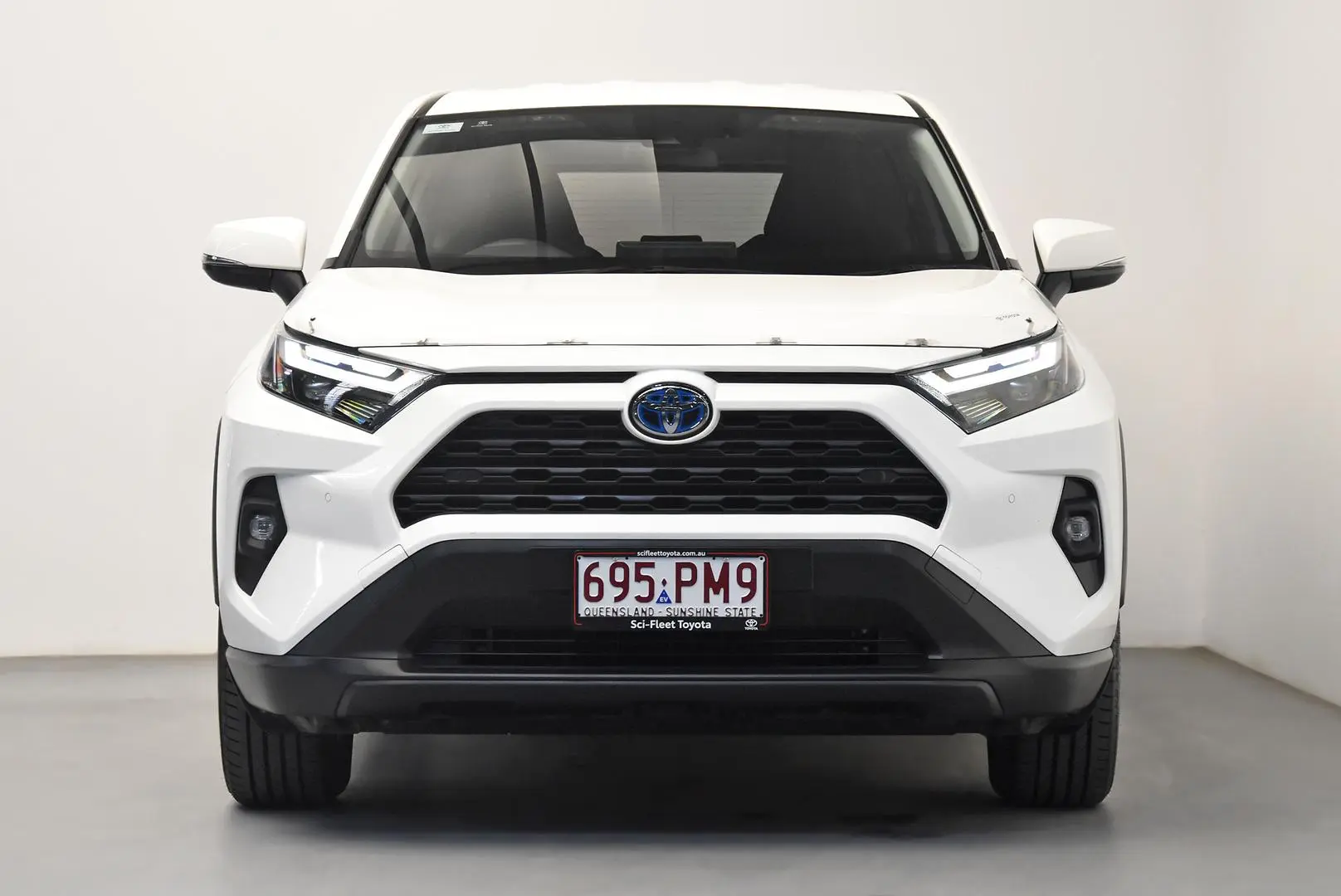 2022 Toyota RAV4 Gallery Image 2