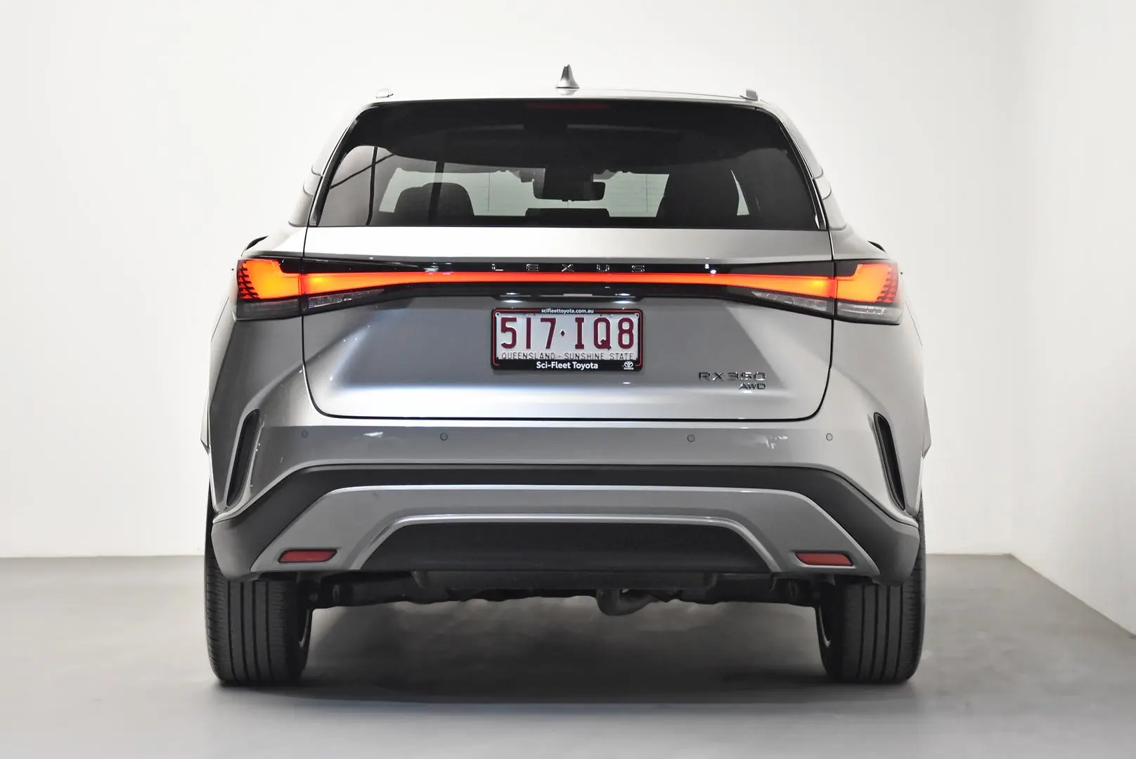 2023 Lexus RX Gallery Image 6