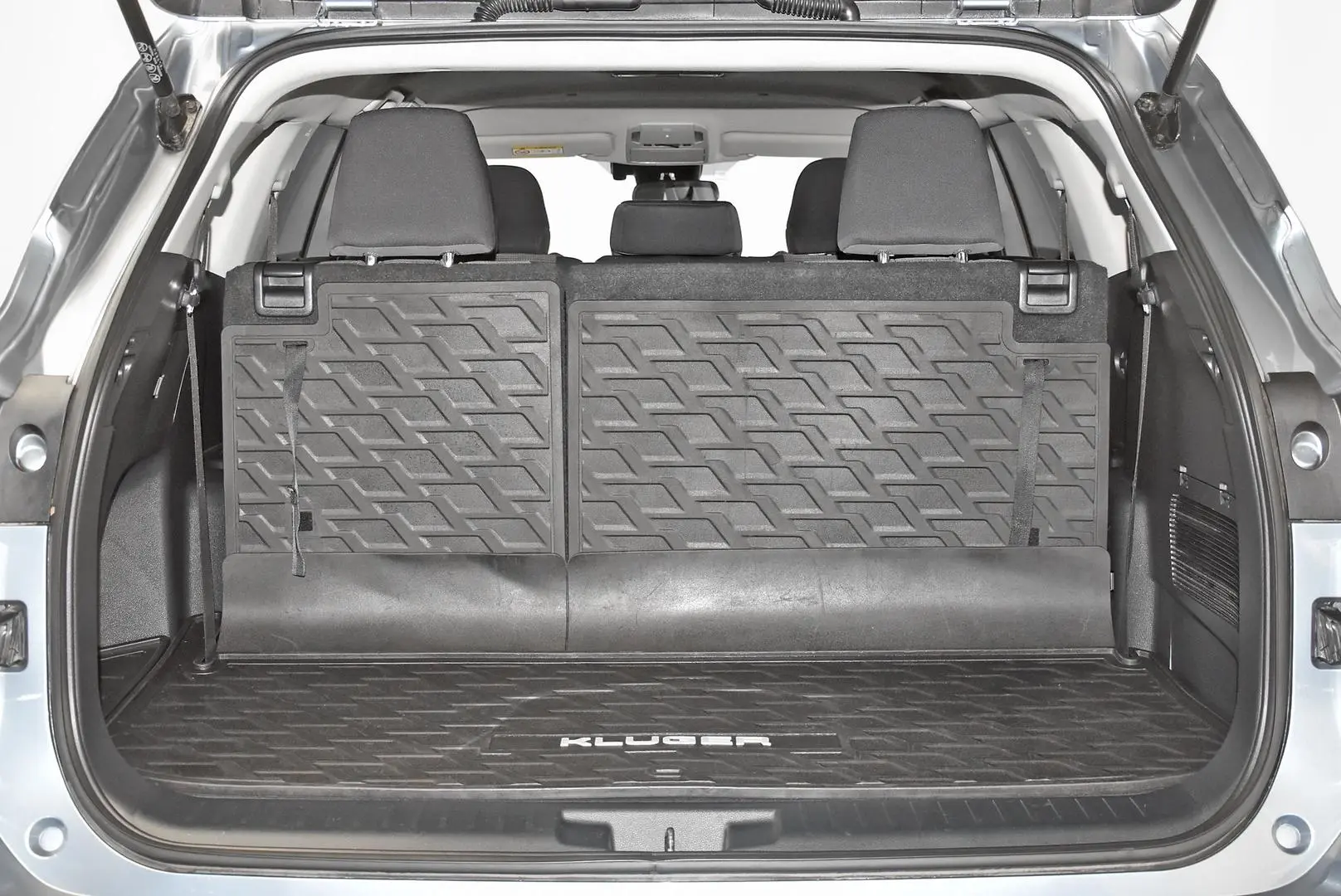 2022 Toyota Kluger Gallery Image 22