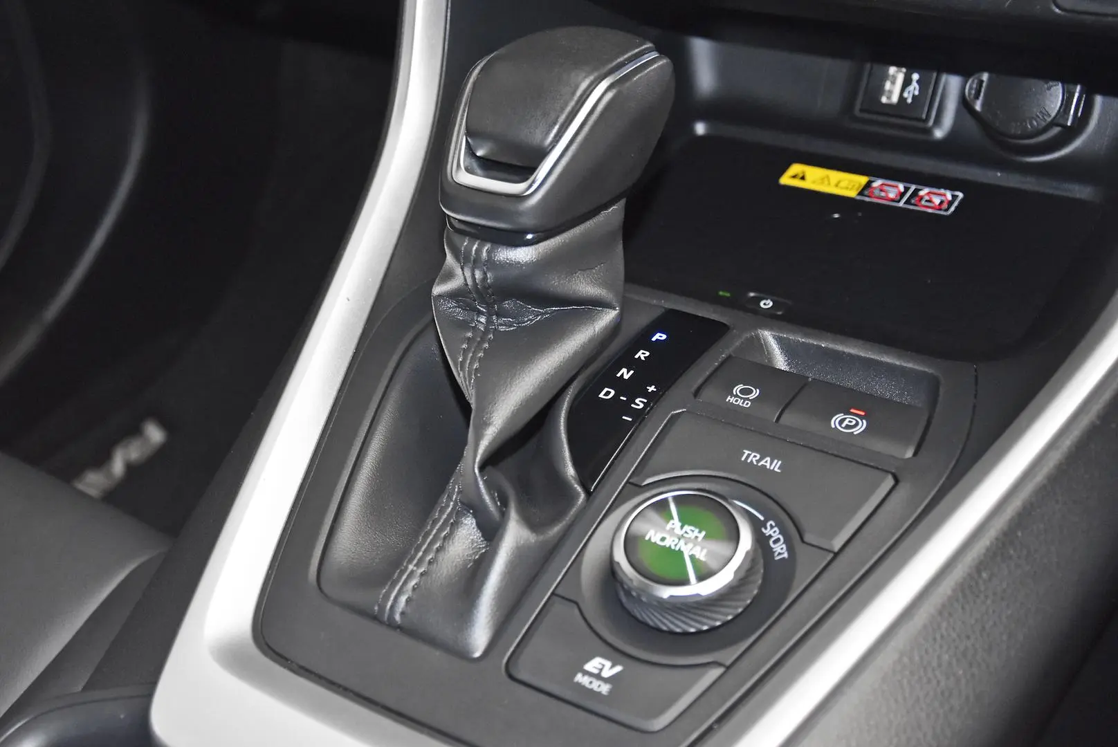 2023 Toyota RAV4 Gallery Image 14