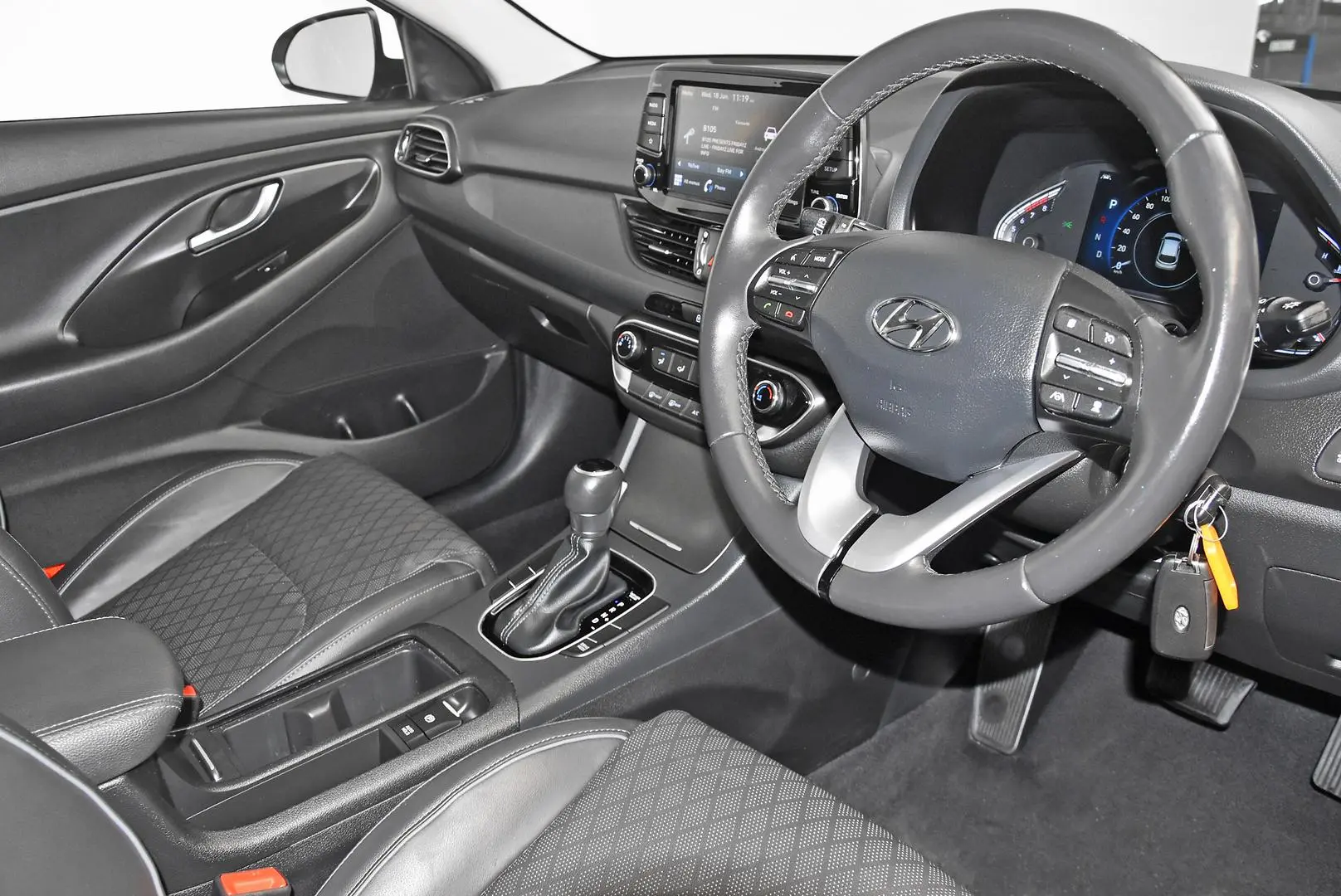 2022 Hyundai i30 Gallery Image 7