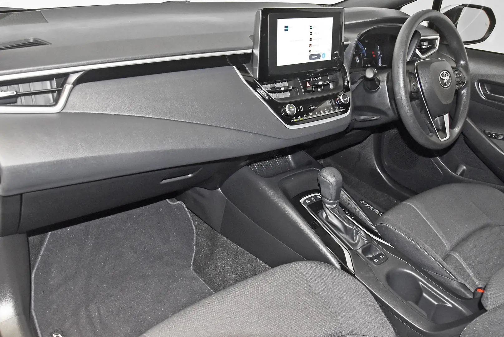 2025 Toyota Corolla Gallery Image 17