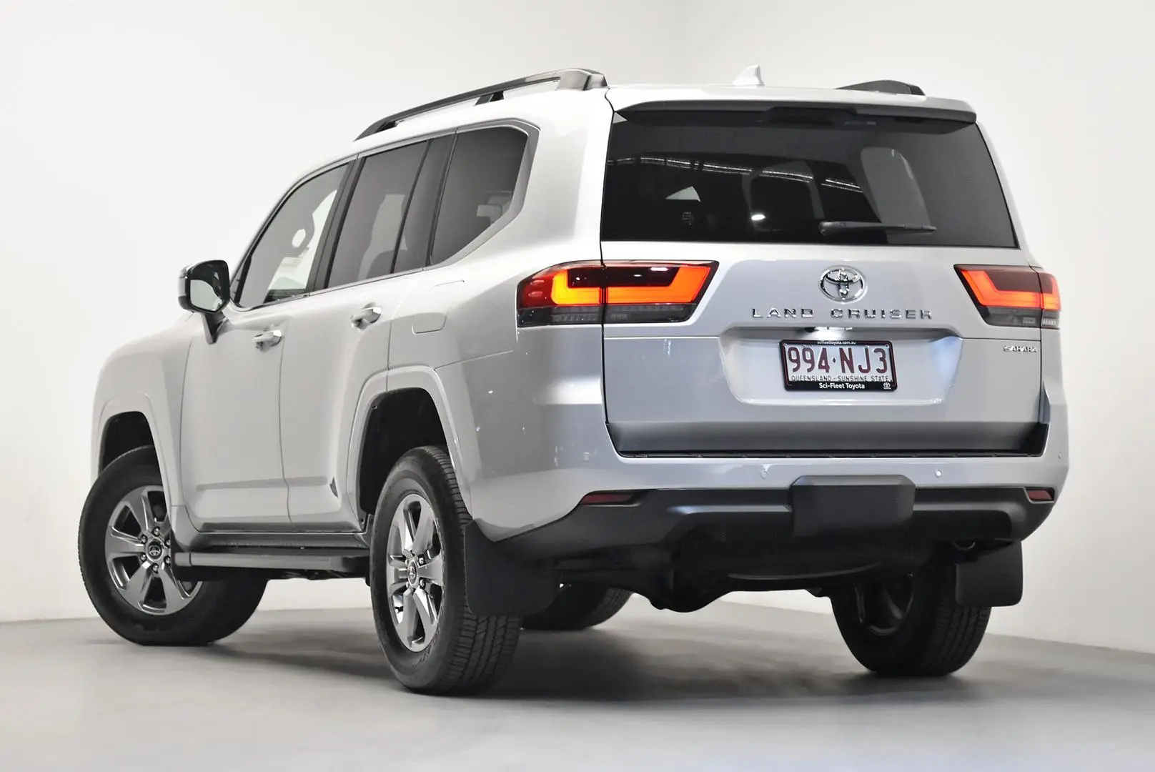 2025 Toyota Landcruiser Gallery Image 5