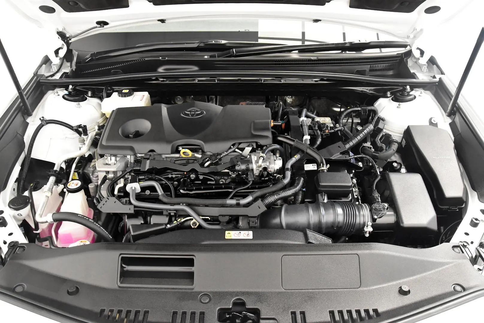 2022 Toyota Camry Gallery Image 21