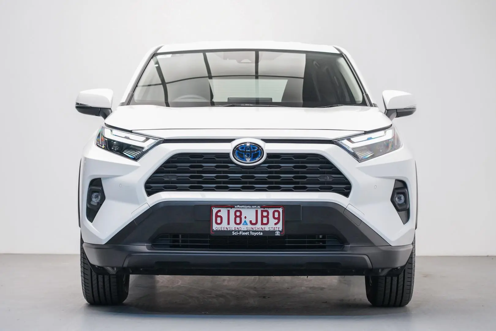 2024 Toyota RAV4 Gallery Image 7