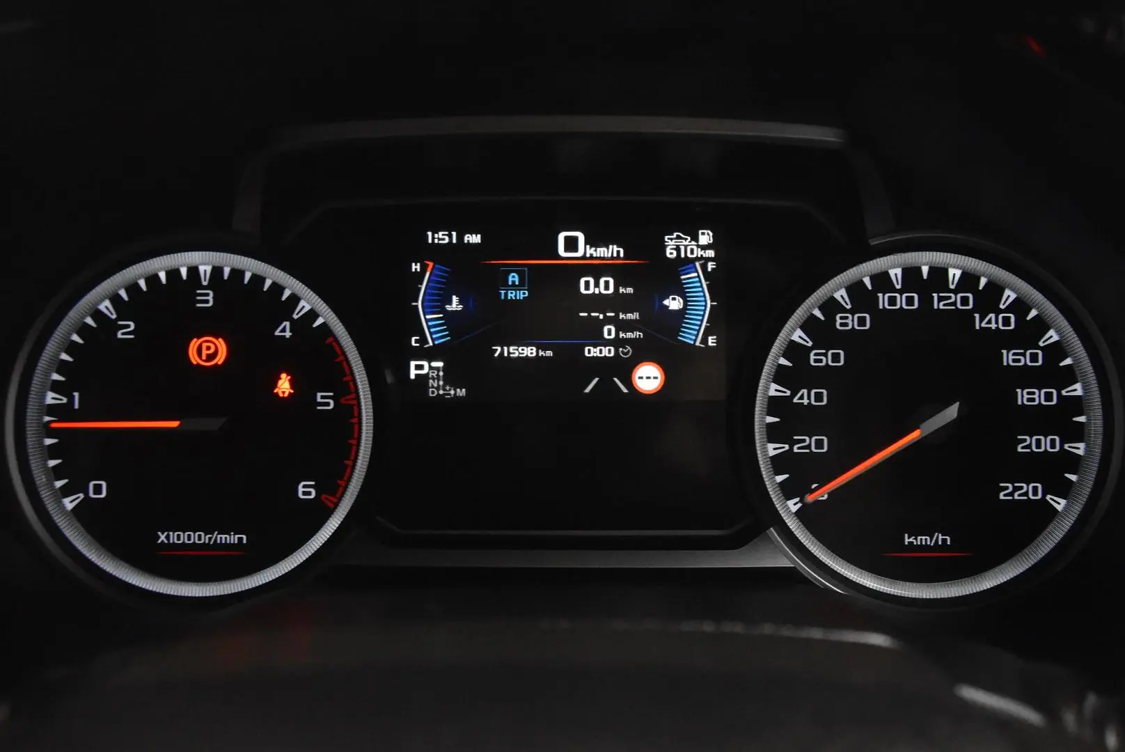 2022 Isuzu D-MAX Gallery Image 10