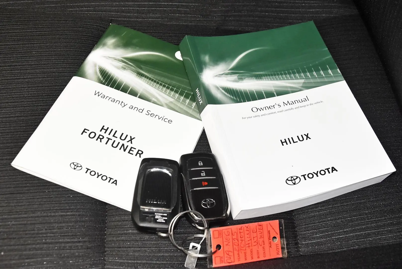 2025 Toyota Hilux Gallery Image 20