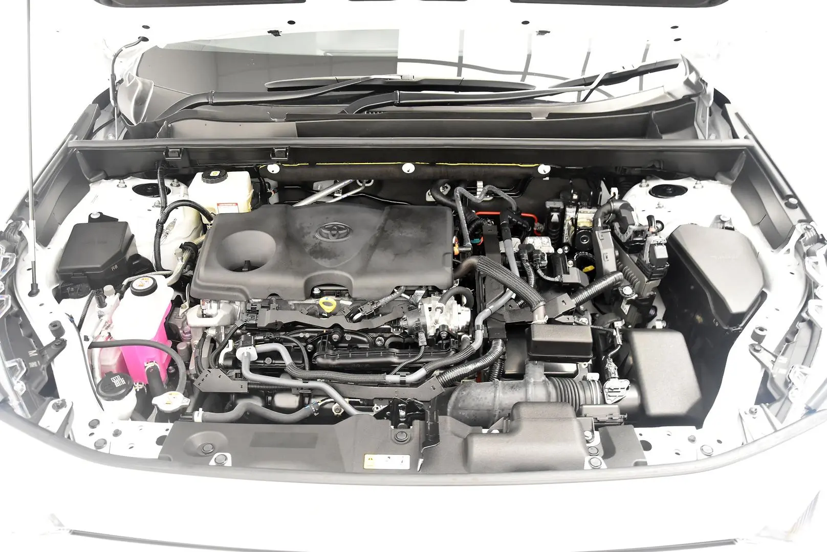 2024 Toyota RAV4 Gallery Image 22