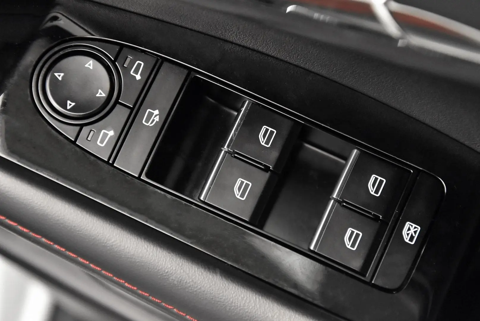 2023 Mazda CX-30 Gallery Image 9