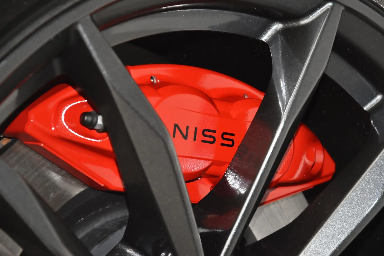 2024 Nissan Z Gallery Image 21