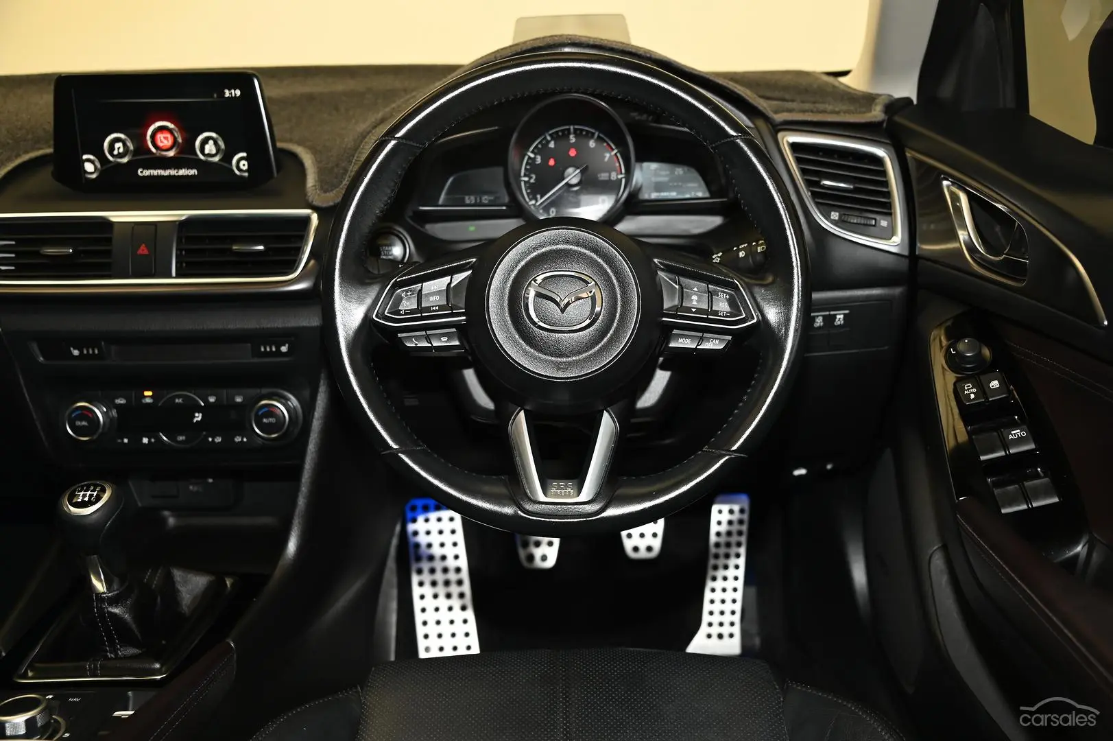 2017 Mazda 3 Image 14