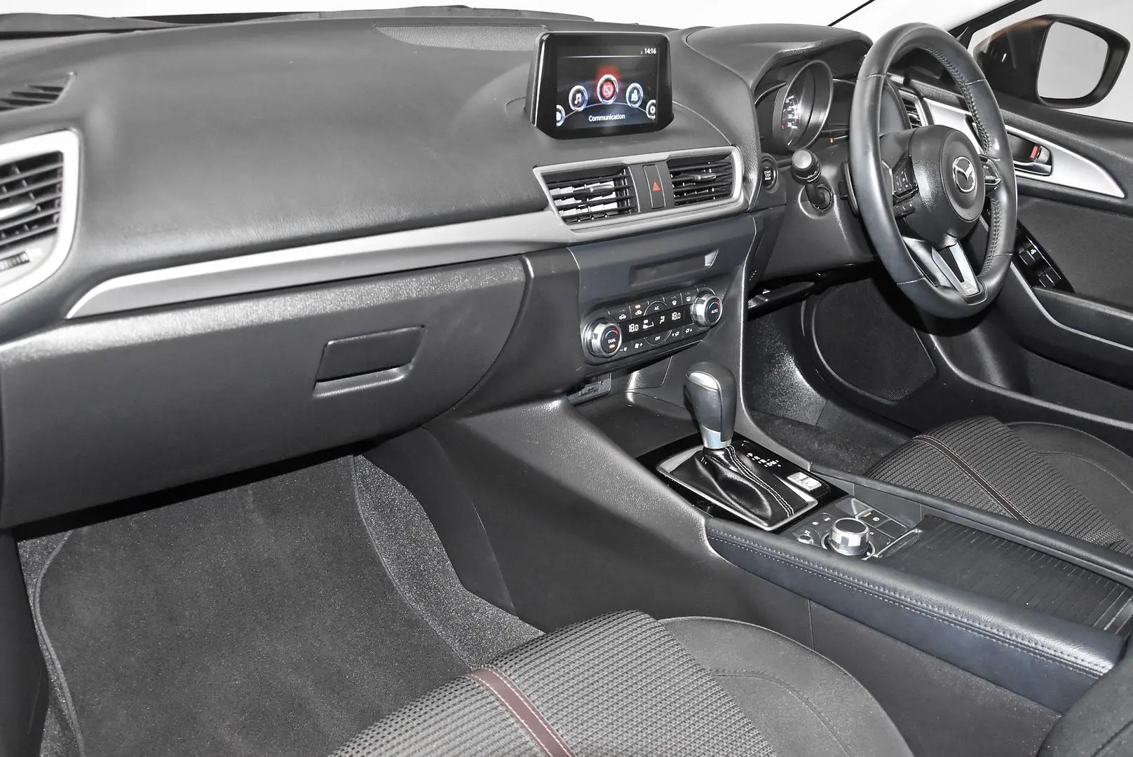 2018 Mazda 3 Gallery Image 16